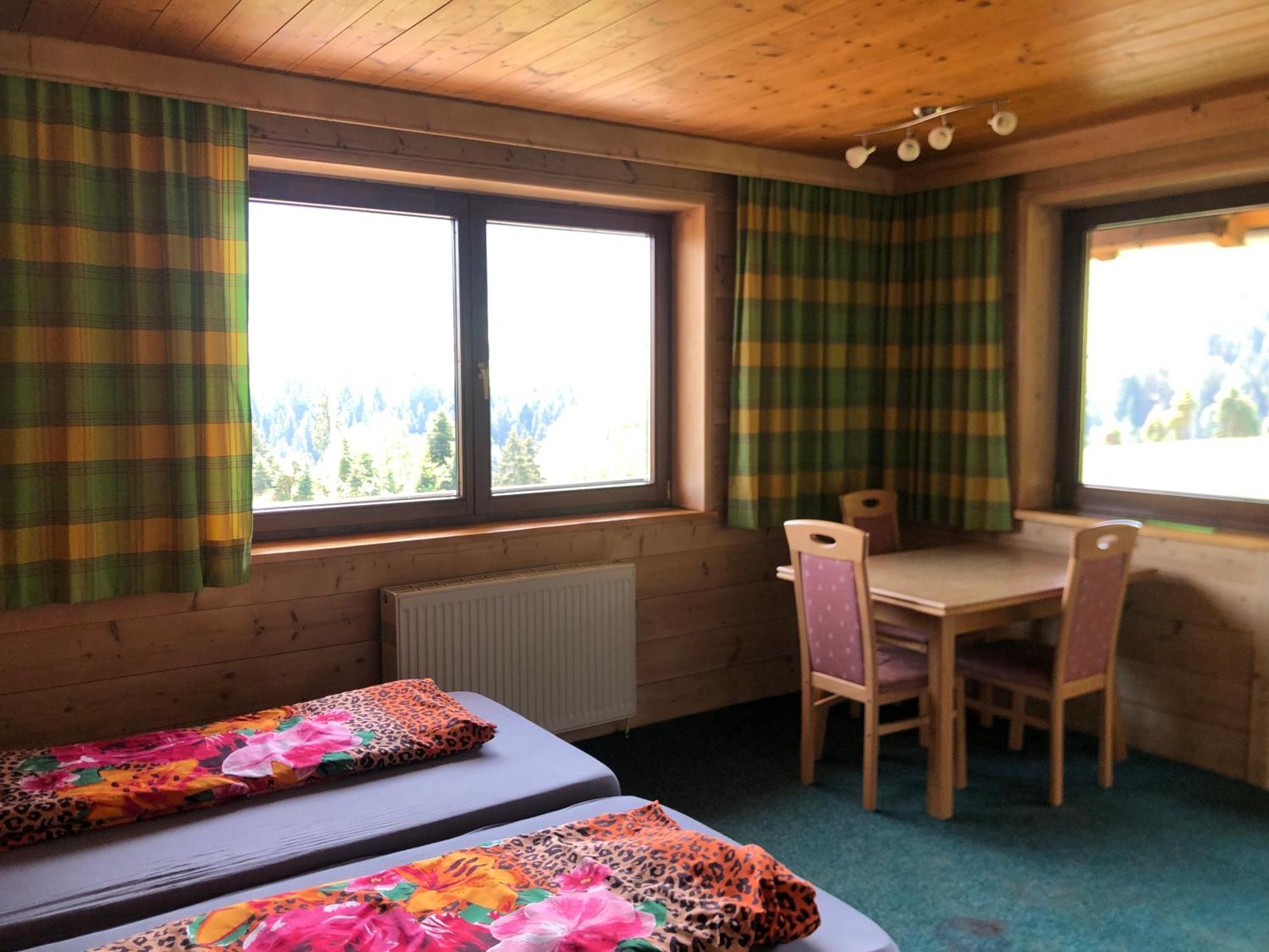 Appartement Gruenfelder Oberperfuss Exterior photo
